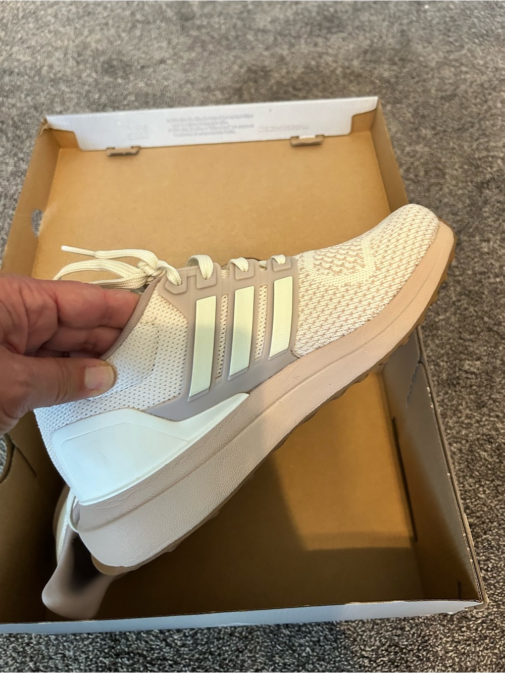 Adidas Ultradream DNA Knit Sneaker sz 7.5